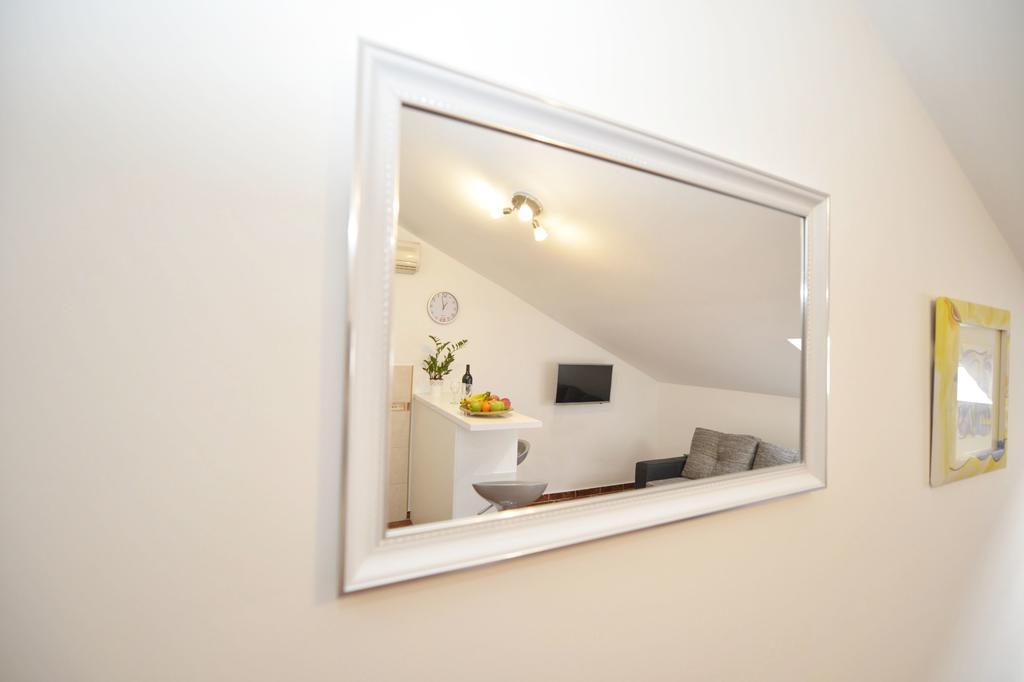Apartment Damjan Kotor Buitenkant foto